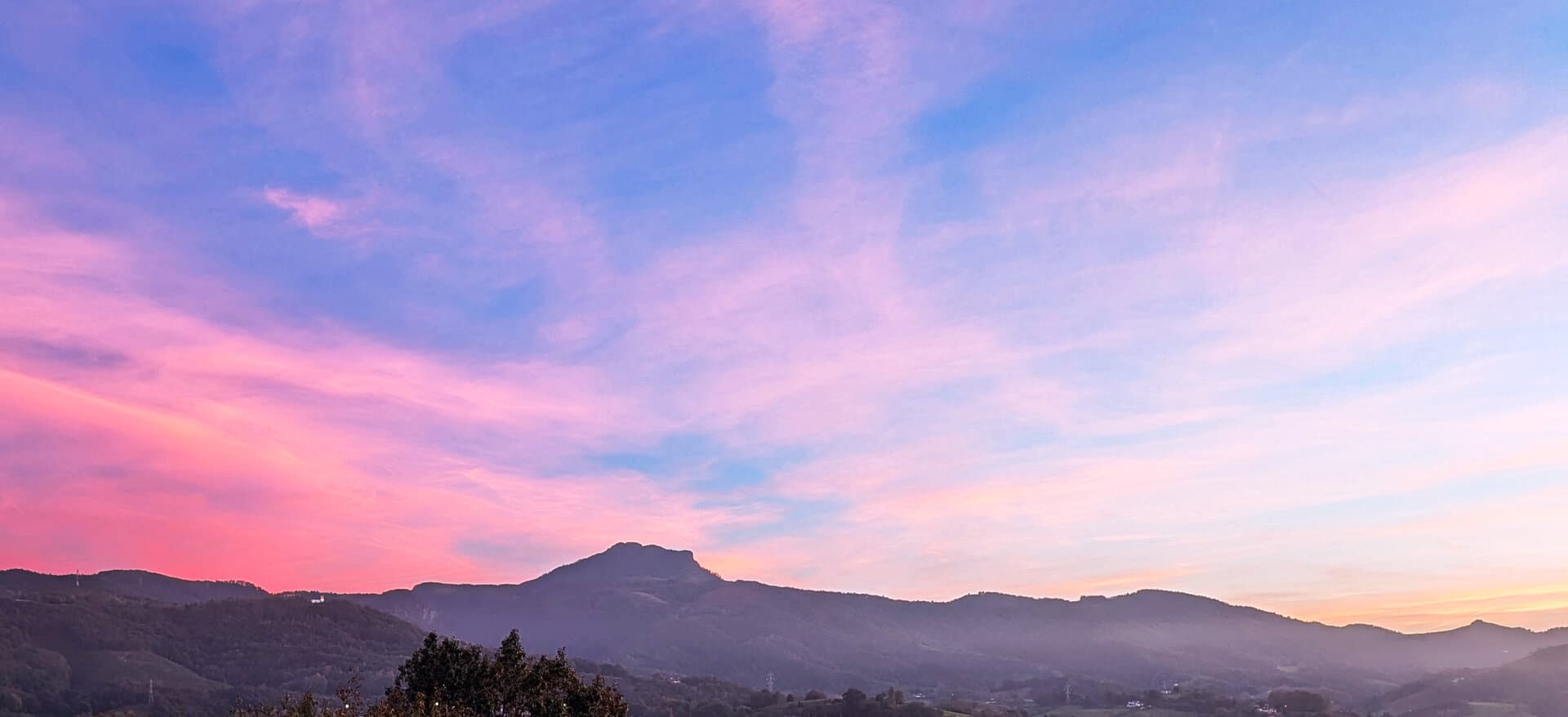 Zorion Etxea - Bidassoa valley view